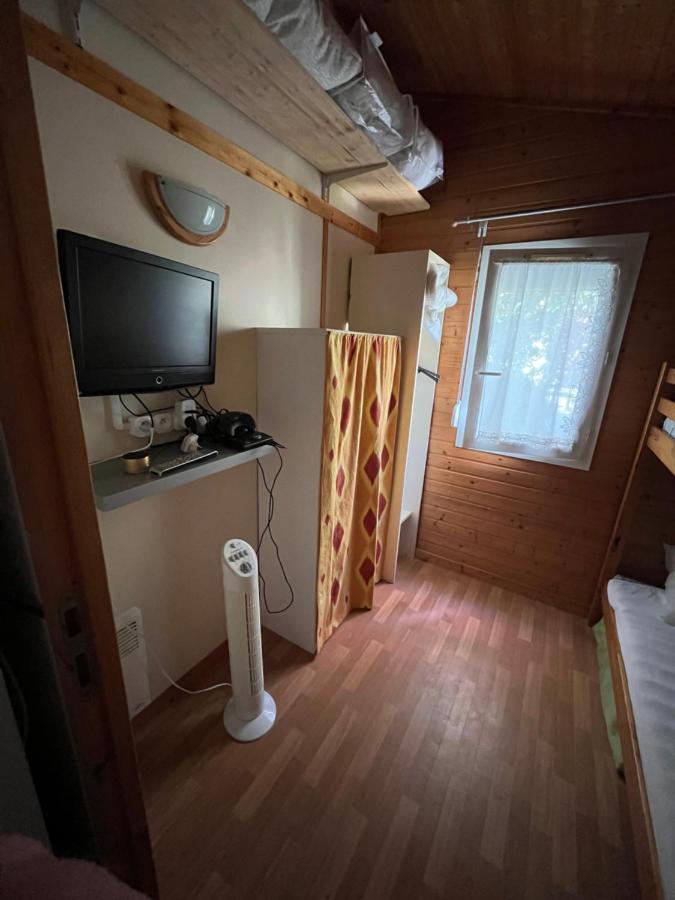 Chalet agréable en bord en de mer. Port-des-Barques Eksteriør billede